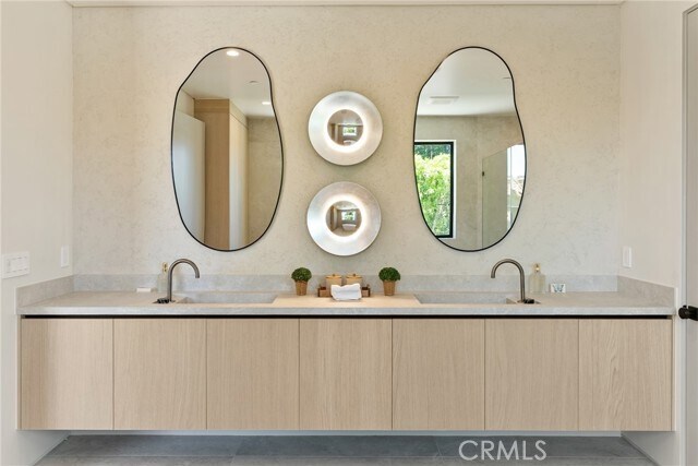 Building Photo - 14738 Otsego St