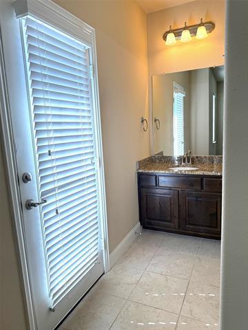 Building Photo - 627 Westhaven Rd