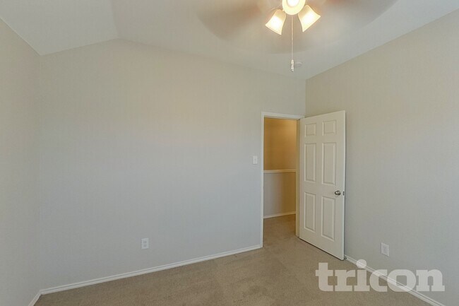 Building Photo - 1470 Waldrop Dr