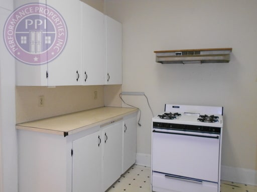 Building Photo - Charming Richmond Craftsman!  Big Backyard!!  Pet Friendly!