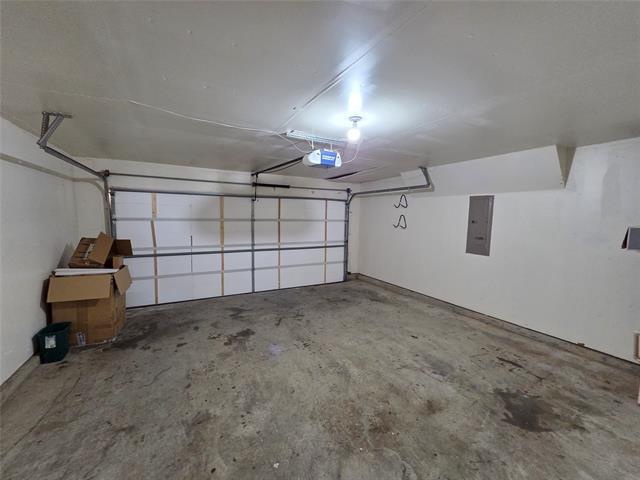 Building Photo - 8409 Cotton Valley Ln
