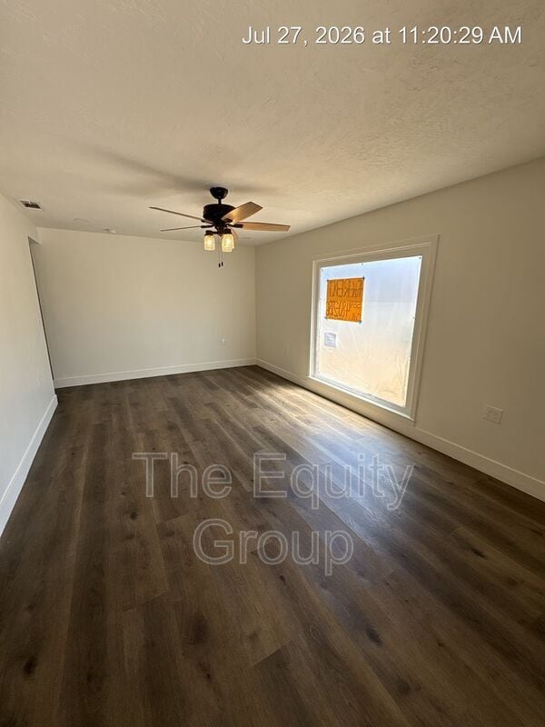 Building Photo - 151 N Villa Ave