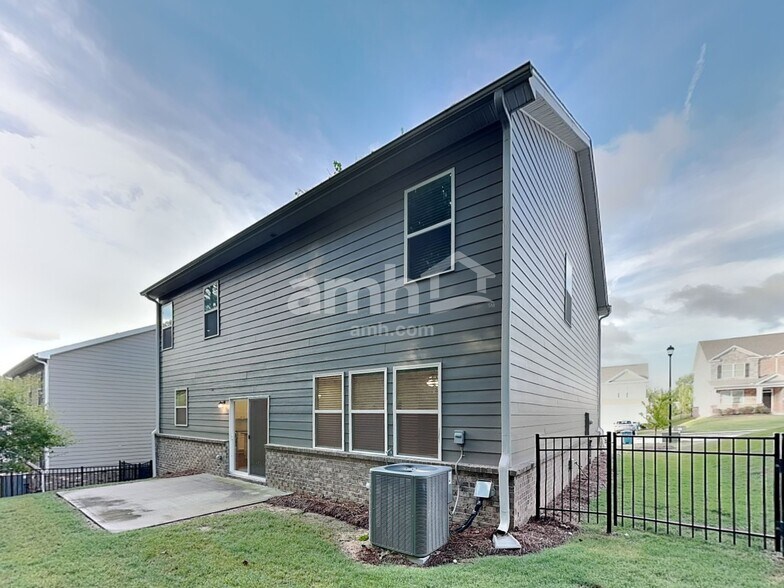 Building Photo - 1170 Ashlyn Ct