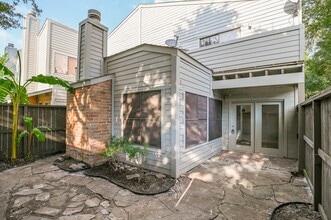 Building Photo - 1619 Prairie Mark Ln