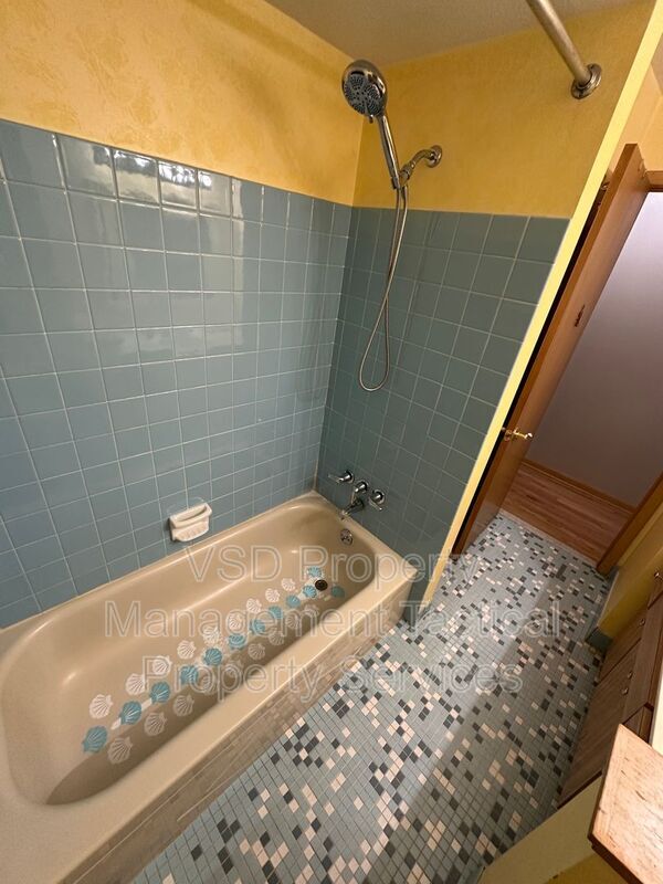 Building Photo - 6188 Cabrini Ln