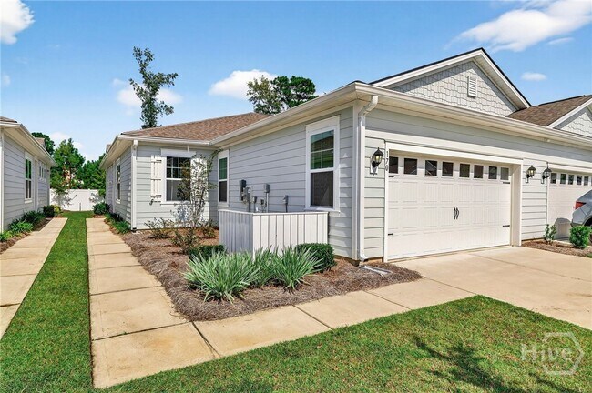 Building Photo - 170 Holloway Hl