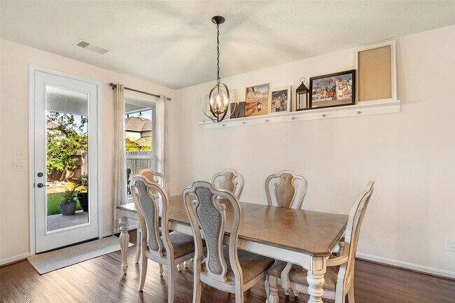 Building Photo - 20810 Oak Preserve Dr