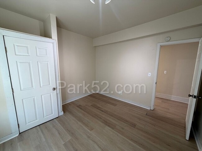 Building Photo - Tacoma Area 3 Bedroom 1 Bathroom Duplex