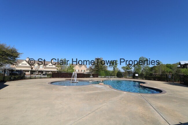 Building Photo - Furnished Condo on Logan Martin Lake