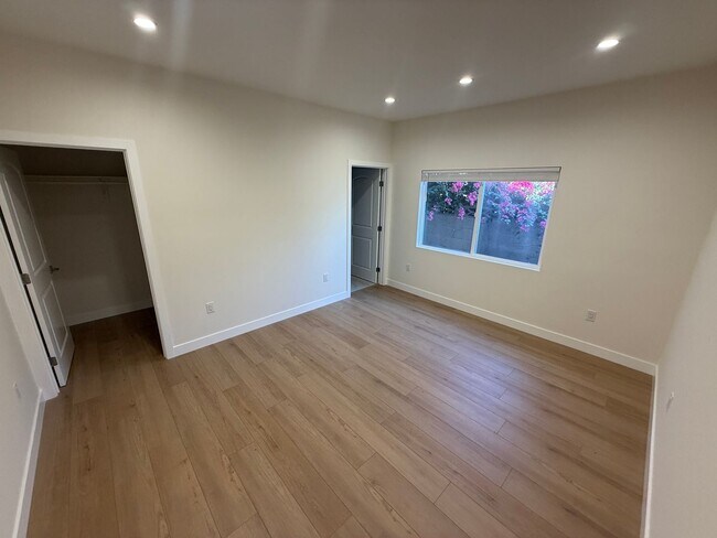 Building Photo - New Construction 3 Bedroom ADU for Rent in North Hollywood!