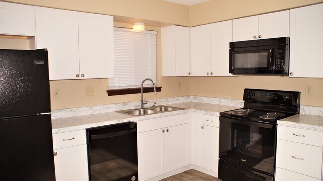 Building Photo - 1504 Crawley Cir