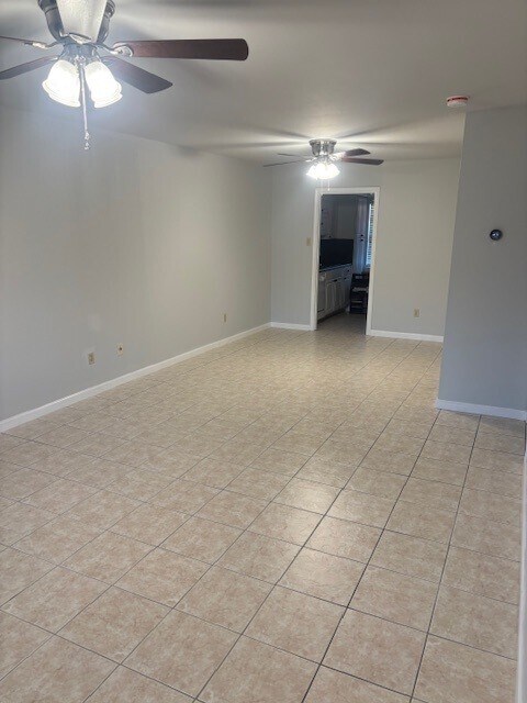 Building Photo - 14333 Memorial Dr