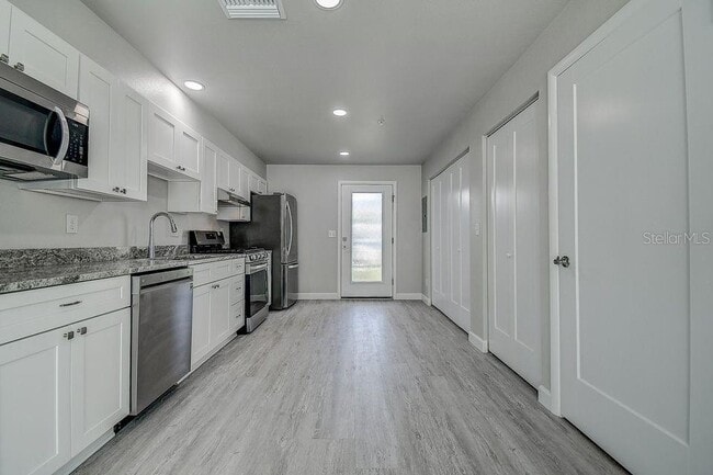 Building Photo - 5789 75th Terrace