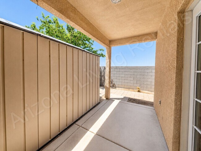 Building Photo - COOL SHADE, COZY LIVING, CONVENIENT LOCATION