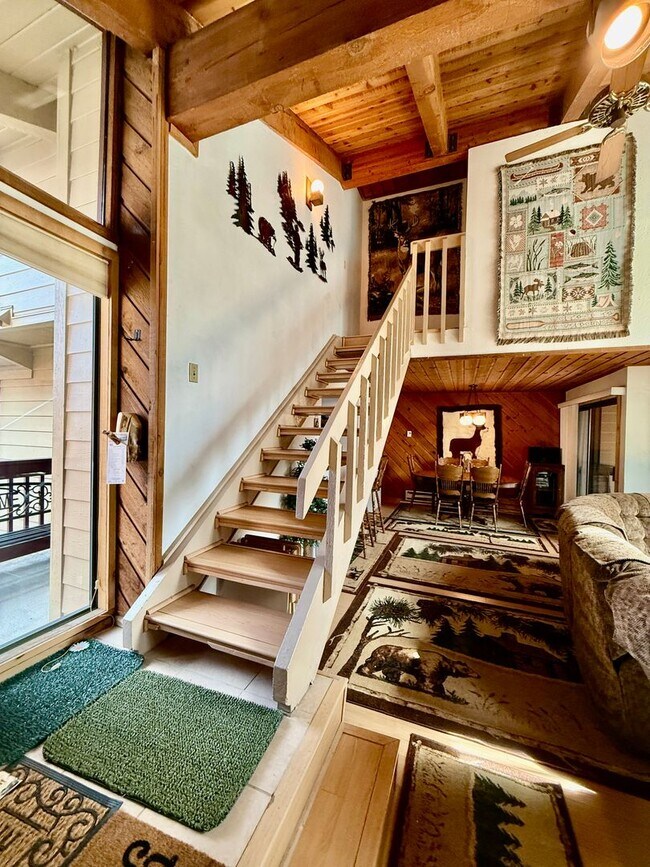 Building Photo - Fully Furnished 2BD/2BA Mountain Townhome | Cozy Pellet Stove | Parking Included