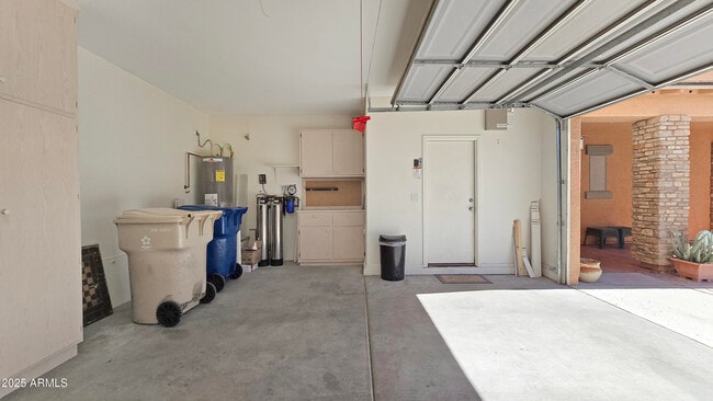Building Photo - 23773 W Hammond Ln