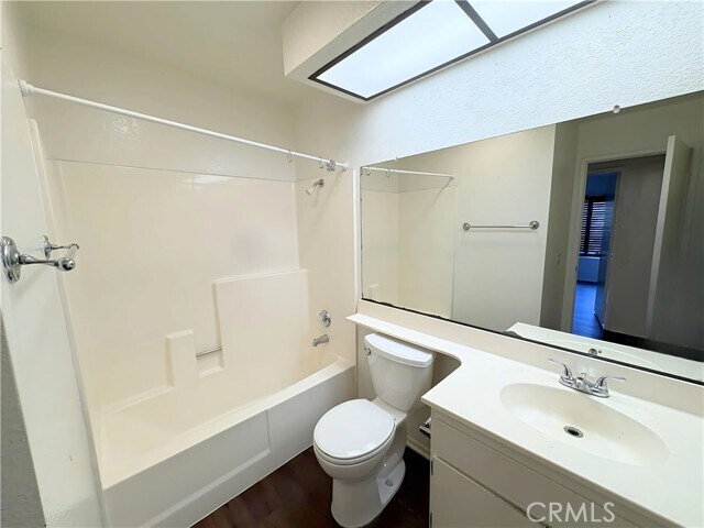 Building Photo - 6936 Laguna Pl
