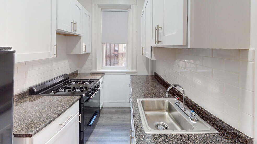 Building Photo - 1179 Boylston St