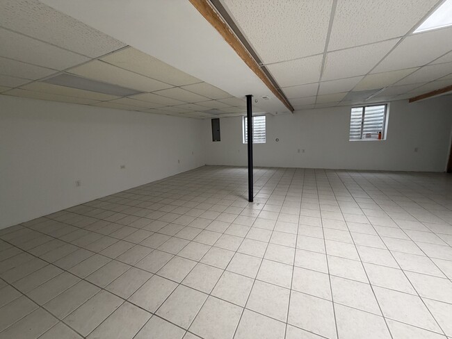 Building Photo - 2354 Nantucket Ln