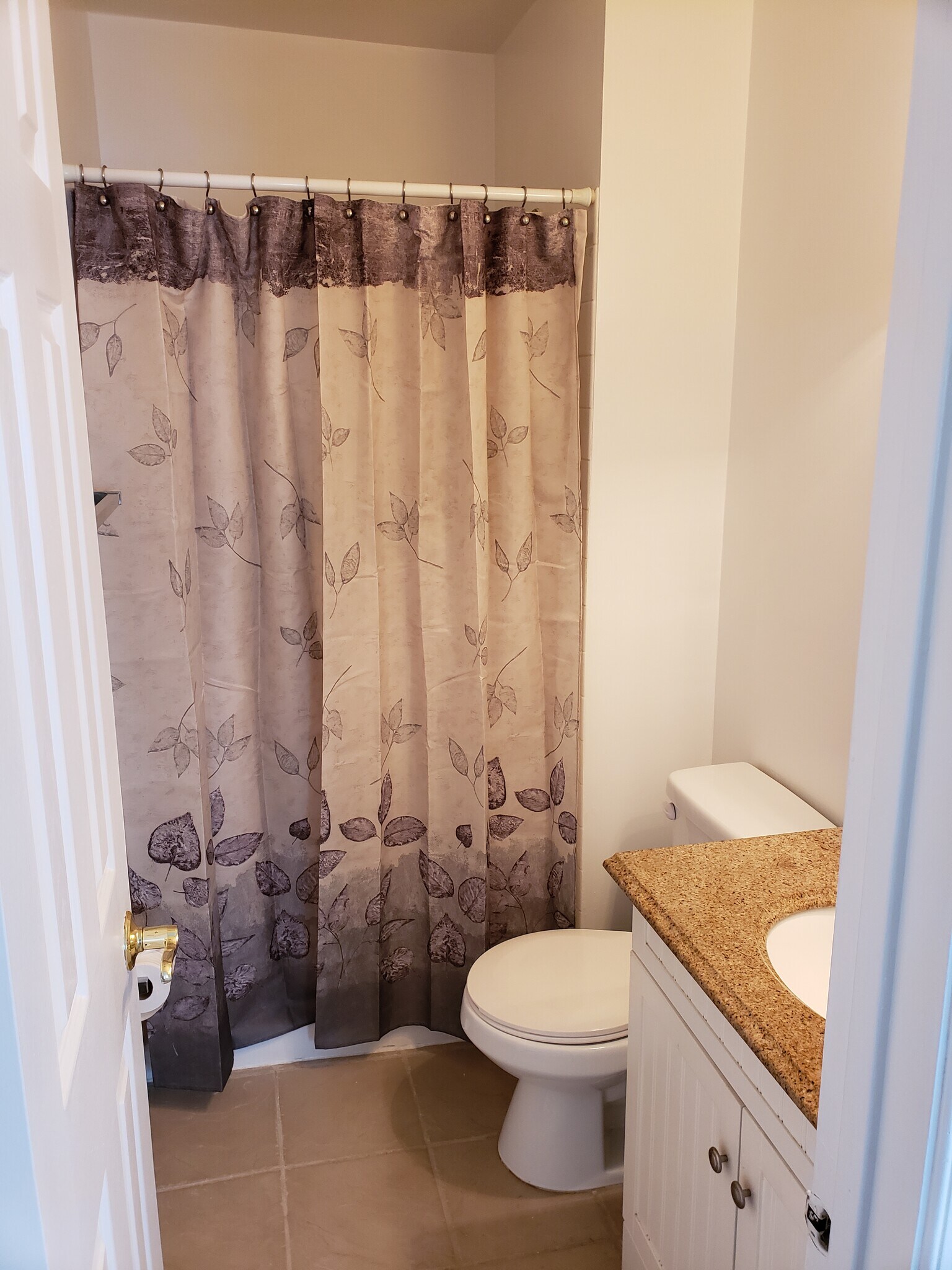 Building Photo - 9164 Broken Oak Pl