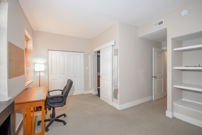 Building Photo - 603 Westgate Ave