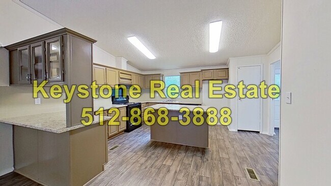 Building Photo - Lovely 4-bedroom, 2-bath home offering 2,048 sq ft on 1.21 scenic acres in Georgetown!