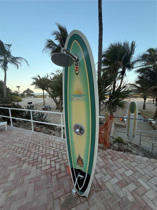 Building Photo - 710 N Ocean Blvd