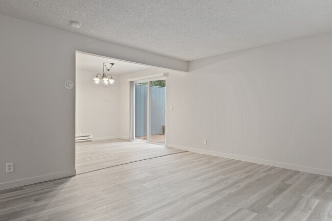 Building Photo - 1209 Euclid Ave
