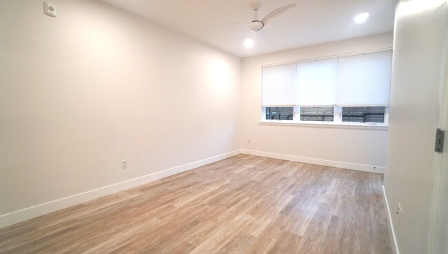 Building Photo - 3261 Airport Rd