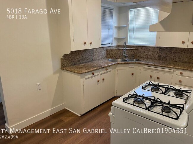 Building Photo - 5018 Farago Ave