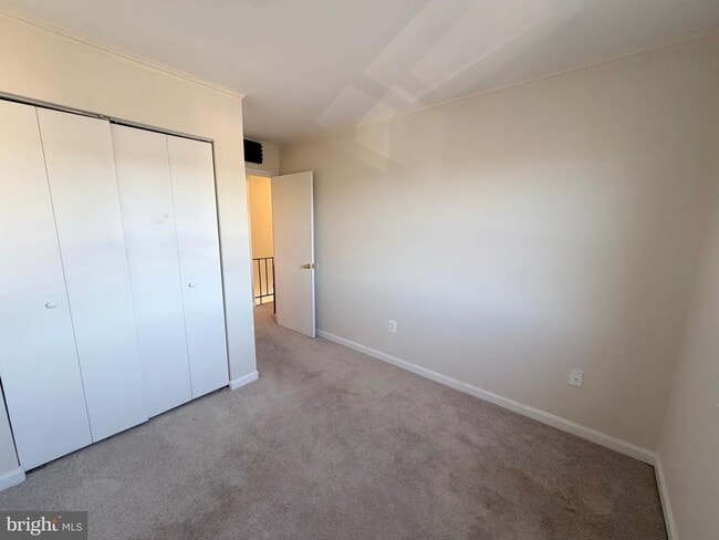 Building Photo - 4054 Hanson Oaks Dr