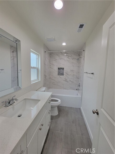 Building Photo - 20612 Raymond Ave