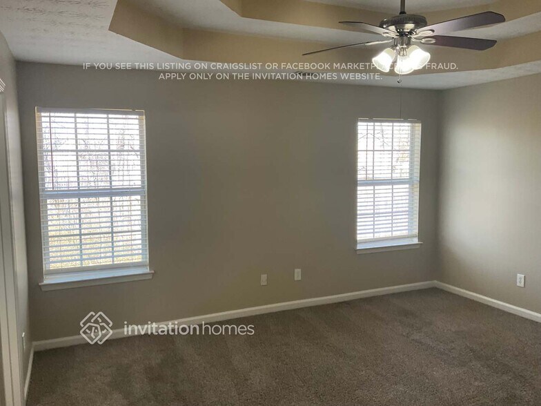 Building Photo - 1023 Lear Dr