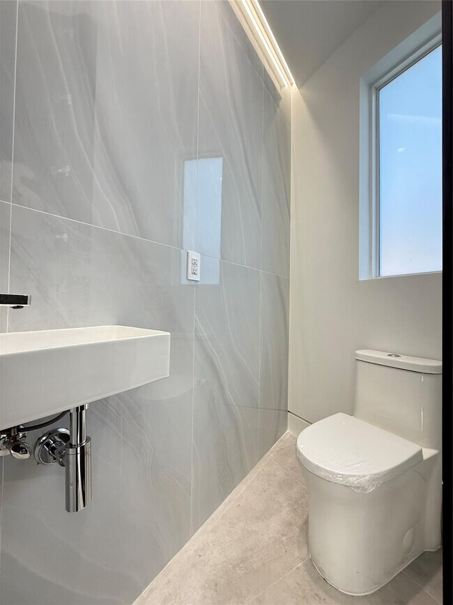 Building Photo - 12245 SW 29th Terrace