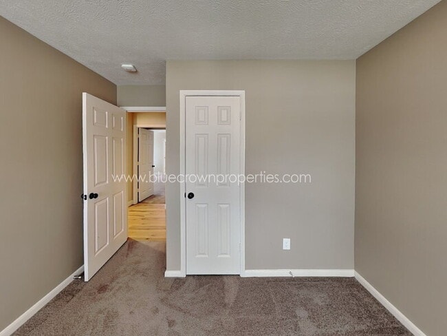 Building Photo - 1313 Red Maple Dr