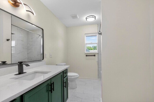 Building Photo - 3153 Towne Village Rd