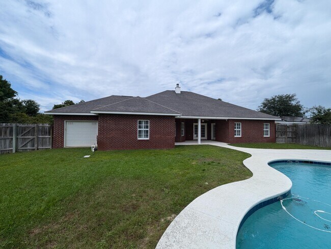 Building Photo - 1920 Morella St