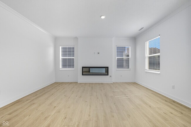 Building Photo - 15395 Alperton Rd