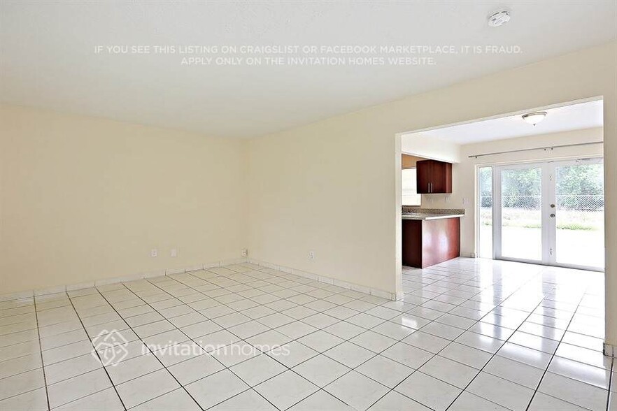 Building Photo - 11835 SW 119th Pl Rd