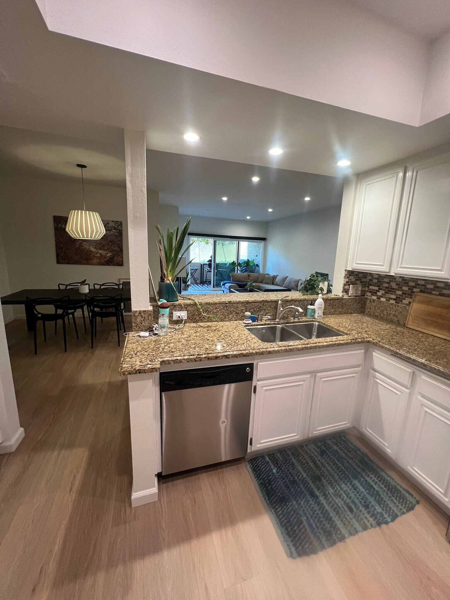 Building Photo - 8180 Manitoba St