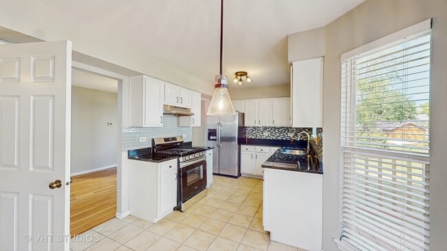 Building Photo - 2135 Schumacher Ln