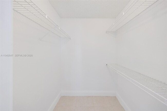 Building Photo - 2986 S University Dr