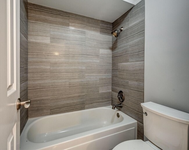 Building Photo - 4000 Purdue St