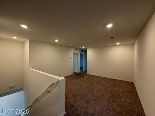 Building Photo - 7056 Dandelion Pk Ave