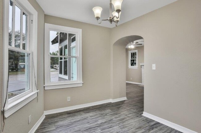Building Photo - 2227 Blanding Blvd