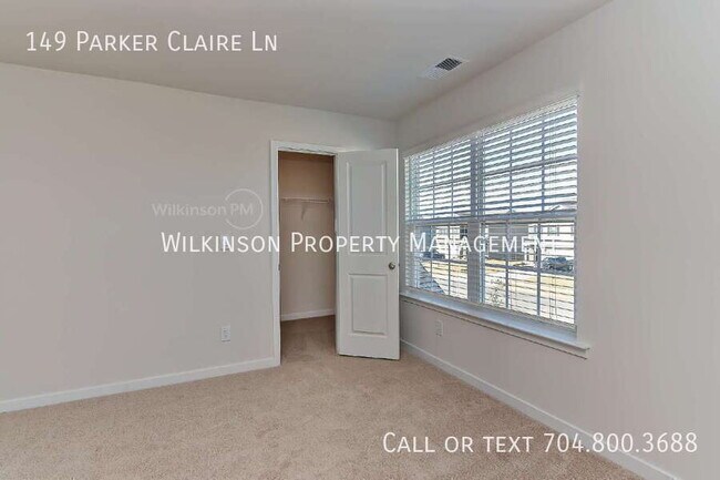 Building Photo - 149 E Parker St