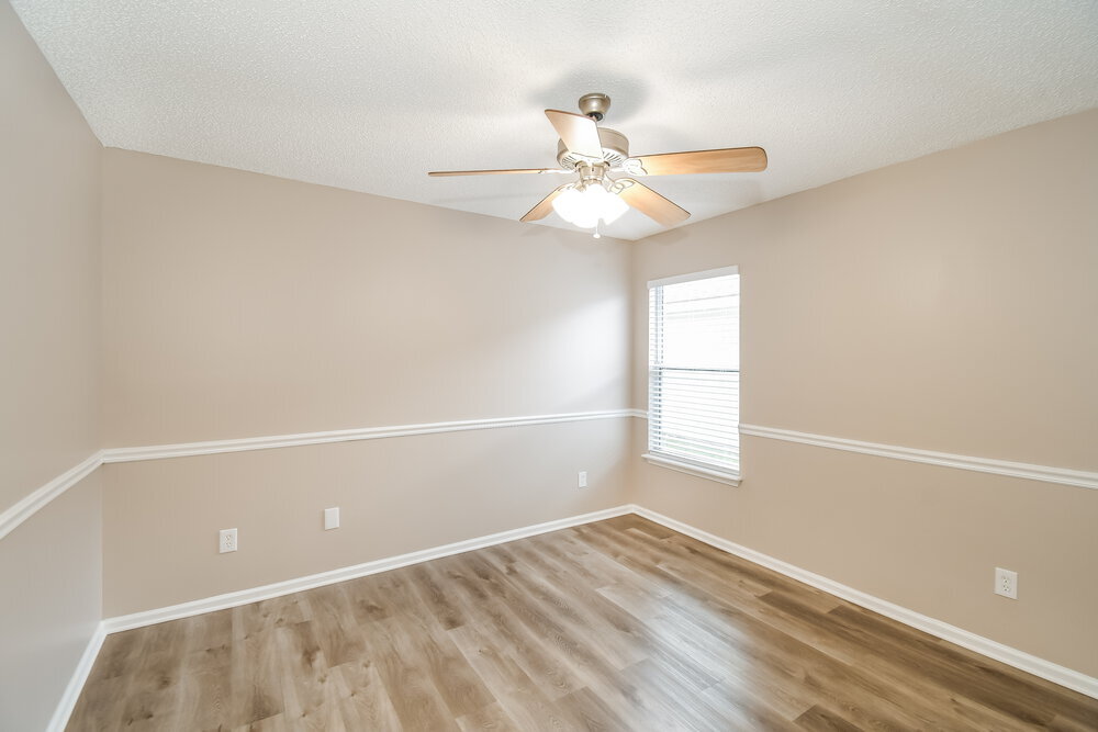 Building Photo - 1418 Runes Ct