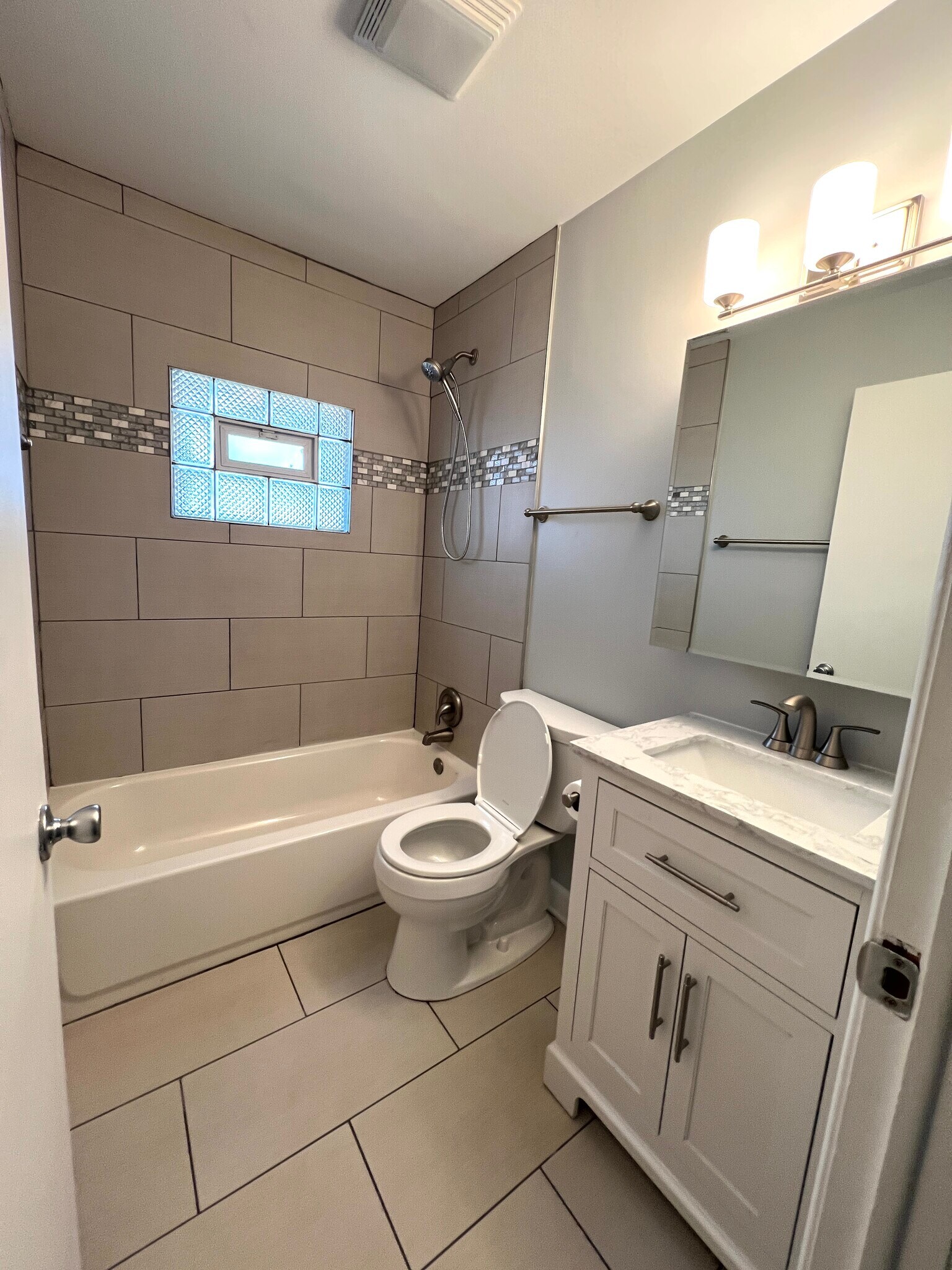 Bathroom - 18909 Lorenz Ave