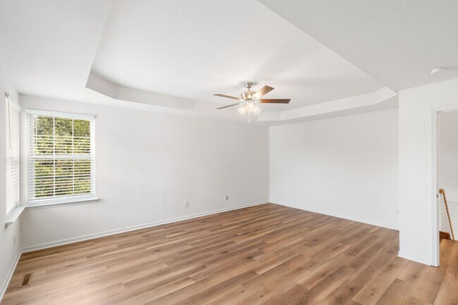 Building Photo - 1721-1723 Juniper Dr.
