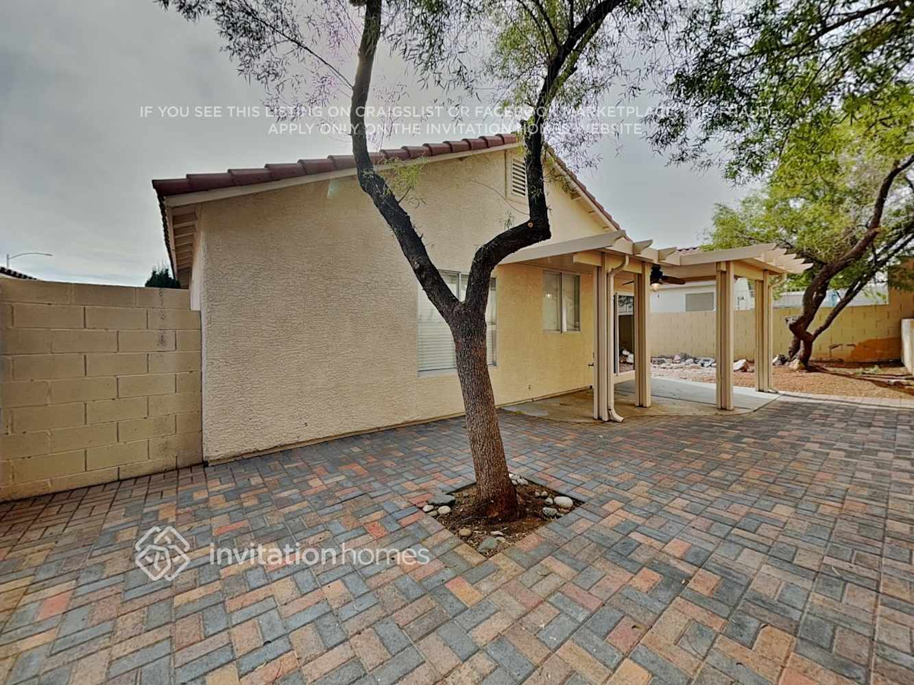 Building Photo - 8648 Shady Pines Dr